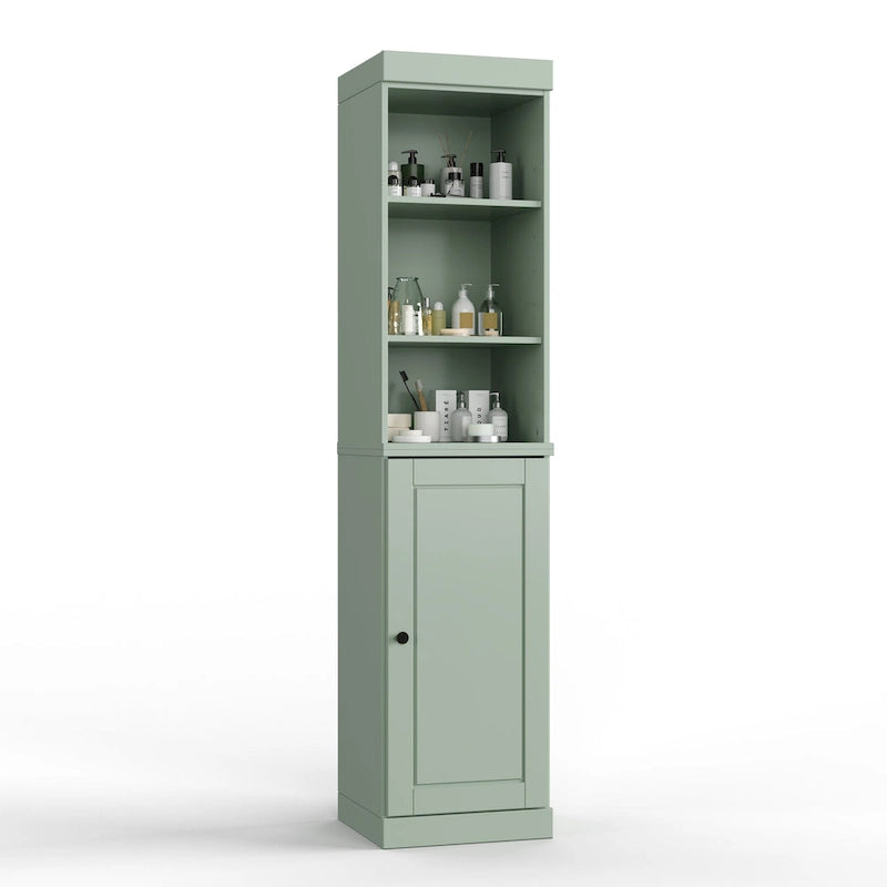 Armoire haute en bois massif avec étagères réglables et portes à panneaux surélevés