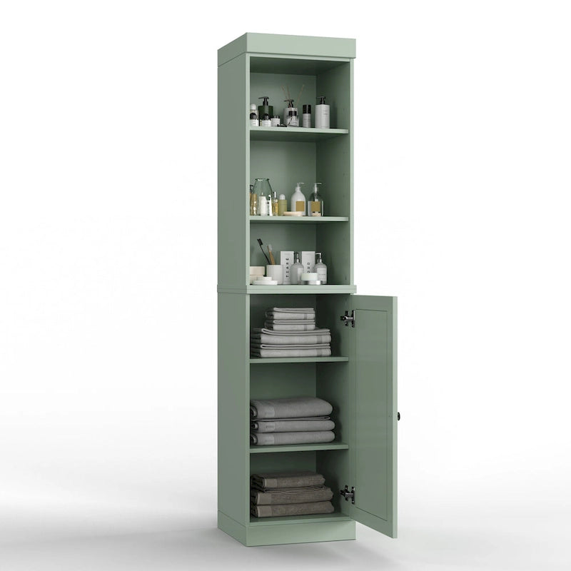 Armoire haute en bois massif avec étagères réglables et portes à panneaux surélevés