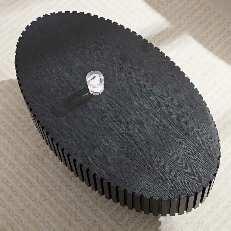 Table Basse Ronde avec Surface en Relief Bois et Piétement Socle